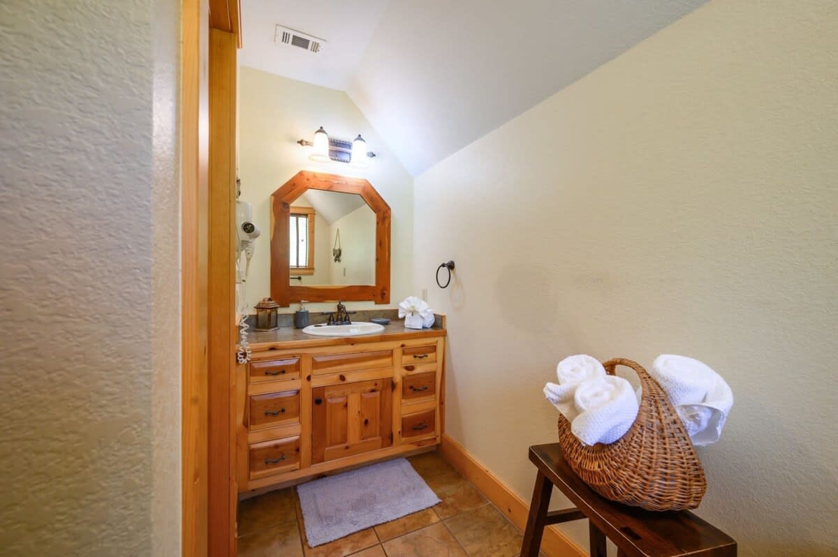 New! Creekside Cabin w/ Spa + Views, Sleeps 12!