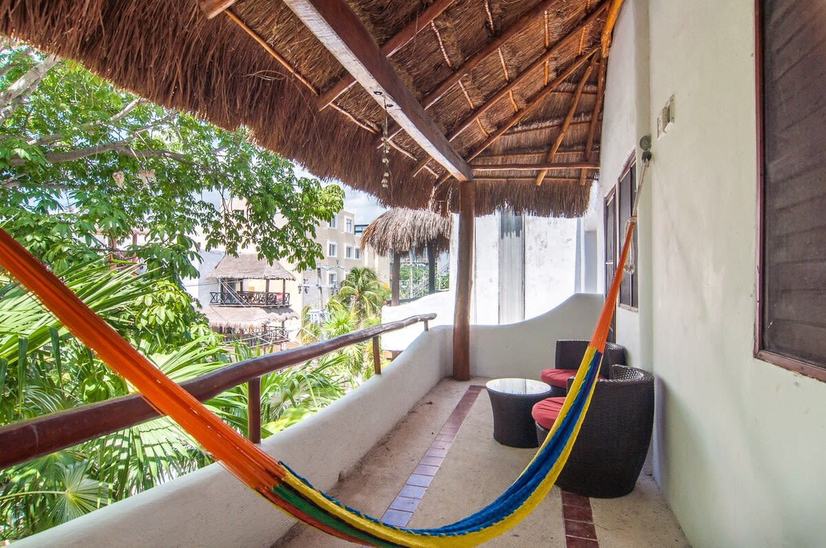 Private Terrace 3 blocks to Mamitas & 5th Ave — Playa del Carmen, Quintana Roo — vacation rental