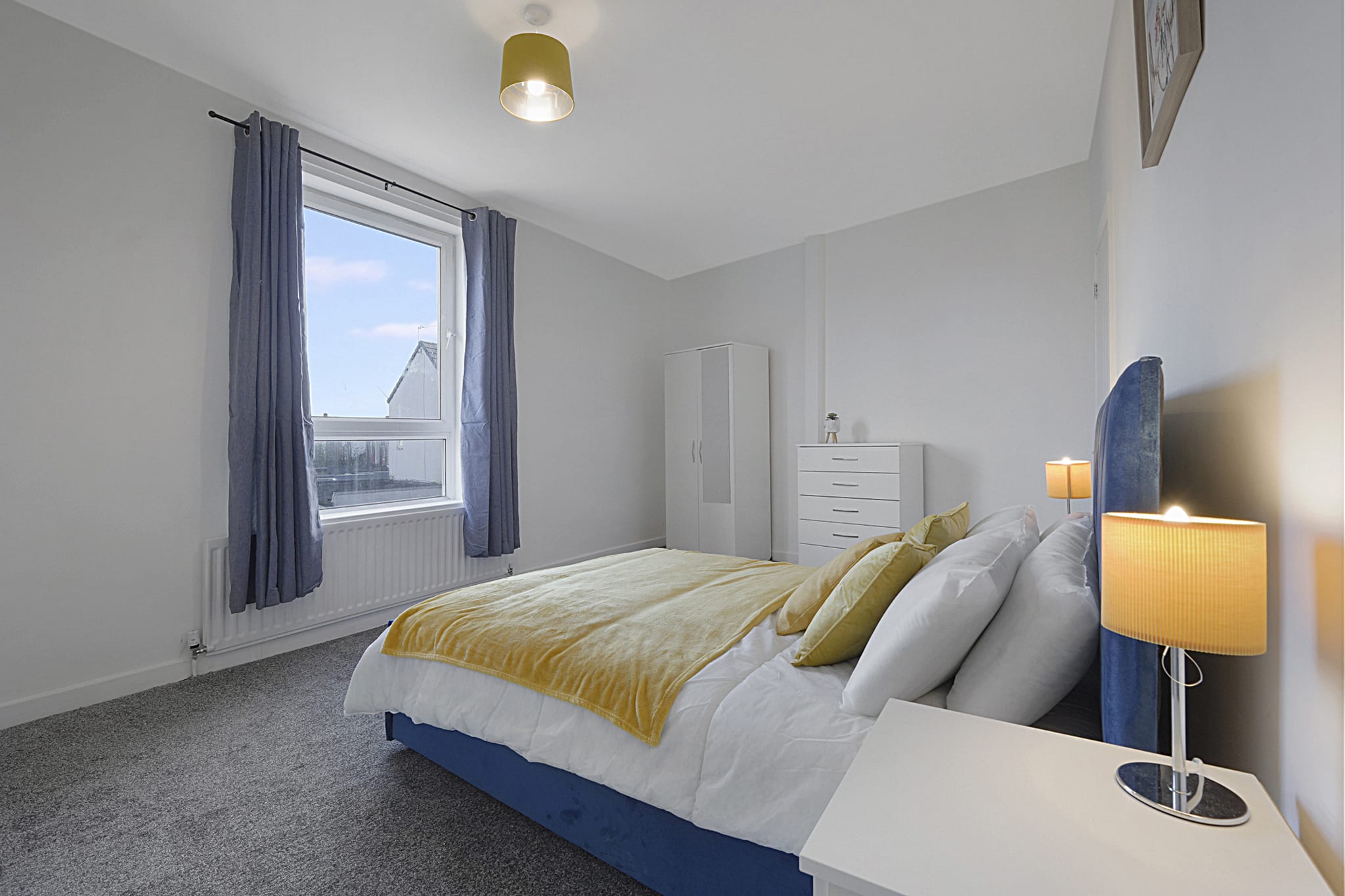 Modern Apartment, Near Blyth Coast, Sleeps 5
