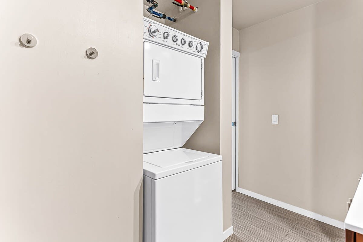 Urban Condo with Balcony in Downtown Ann Arbor - Foto 15