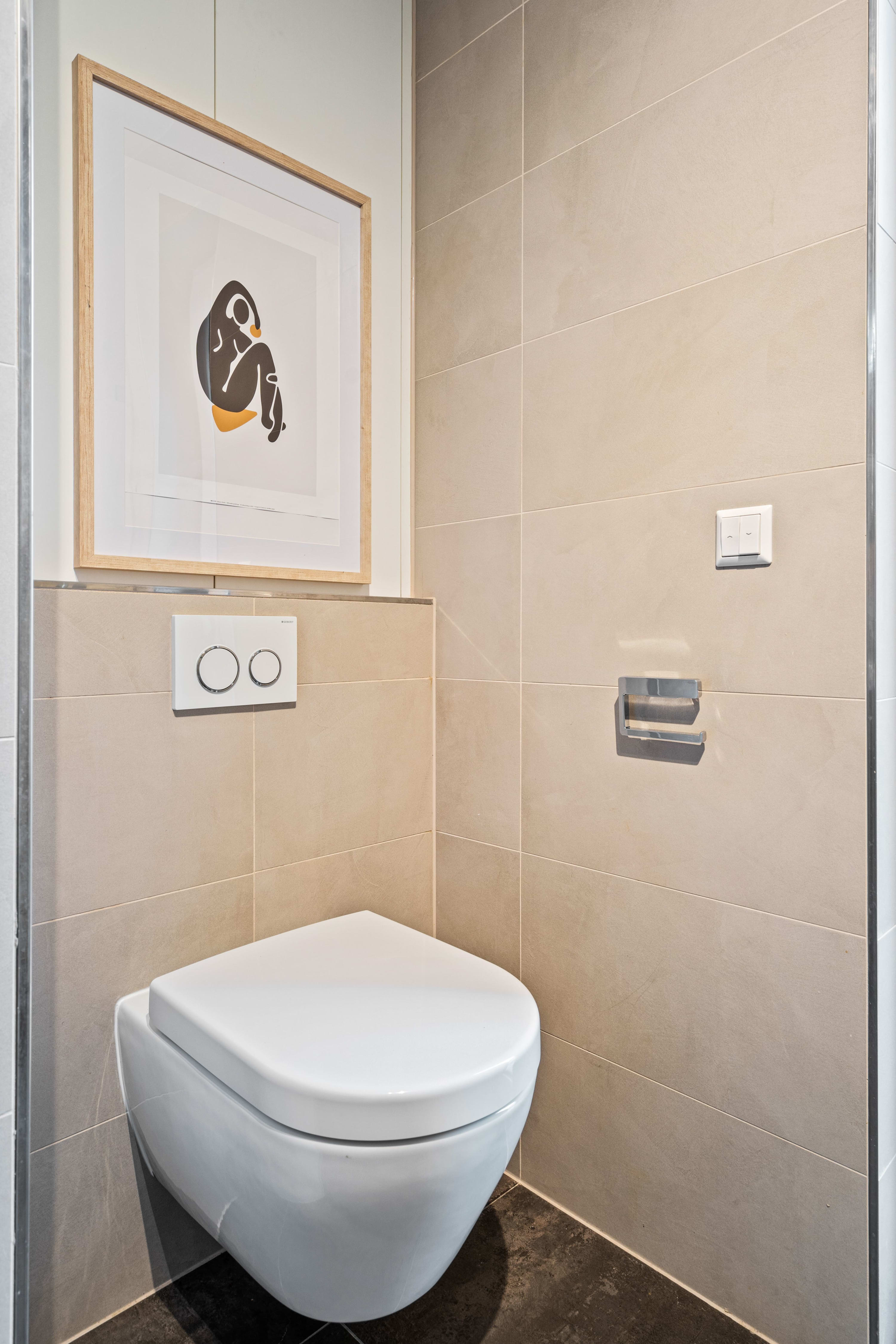 Sleek and clean lines for a refreshing space in our modern WC.