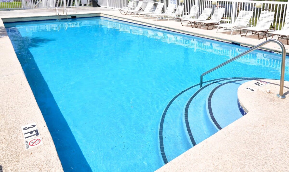 Cherry Grove Beach Retreat w Pool