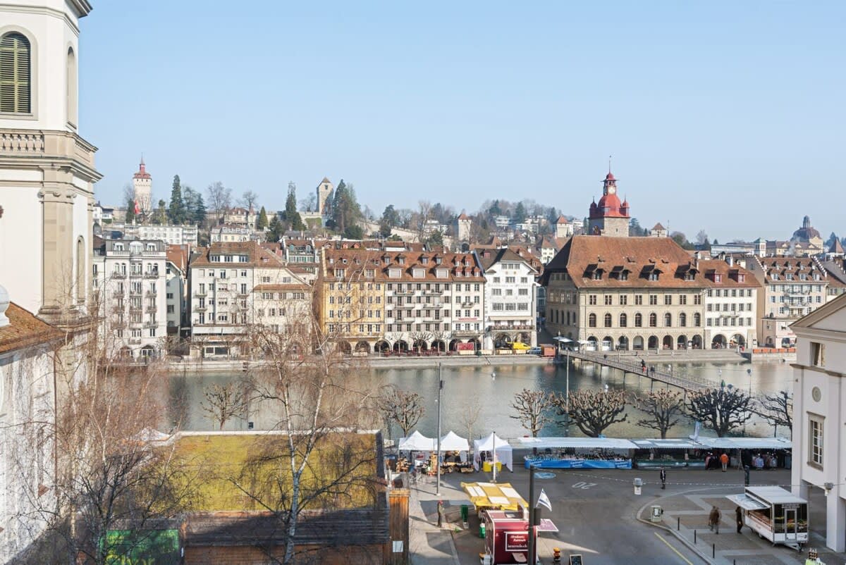 Scenic riverside retreat: Lucerne's heart - Foto 1