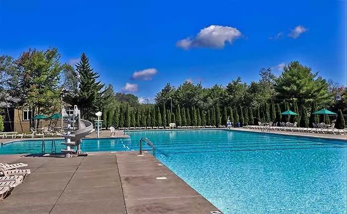 Ultra Modern Chalet | Golf | Lake Access