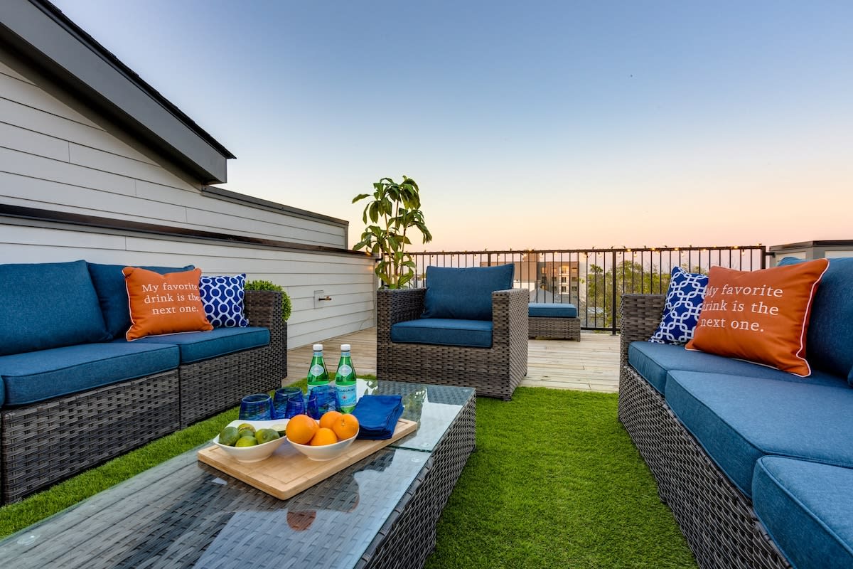 Near Broadway | Rooftop | Views — Nashville, TN — vacation rental