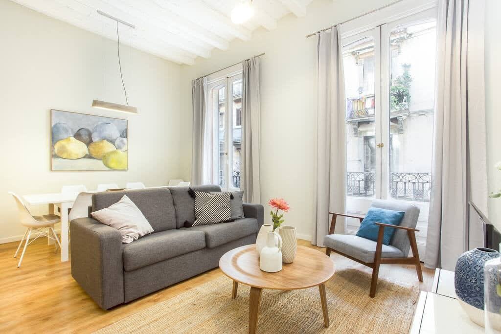Centric 4bedroom with terrace in Las Ramblas — Barcelona, Catalunya — vacation rental