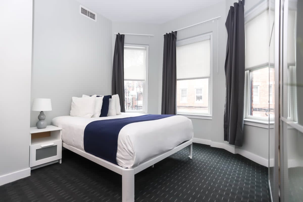 Vibrant, Chic Newbury St – Stay in Style! #6