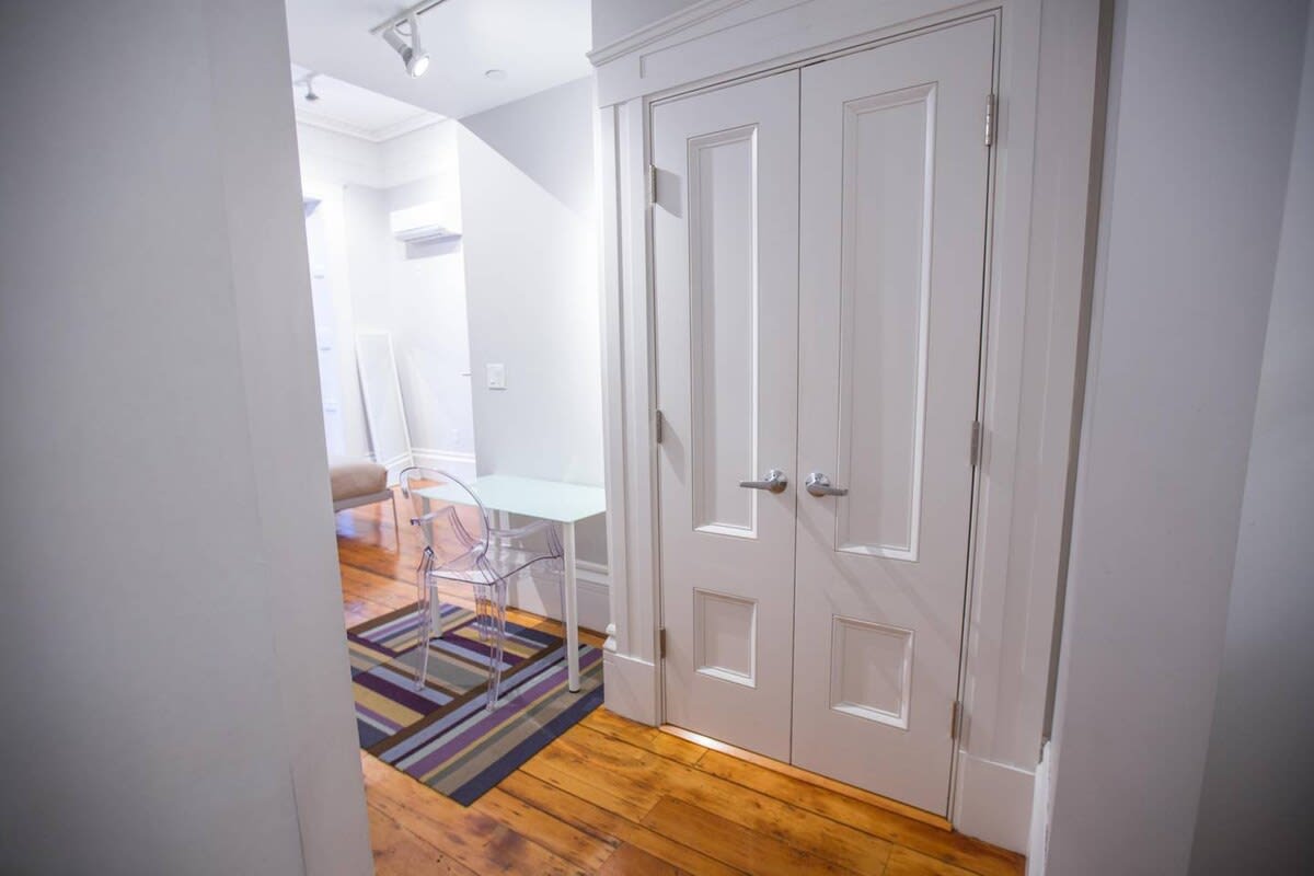 Bright Beacon Hill Rental Close to MGH & TD Garden #7