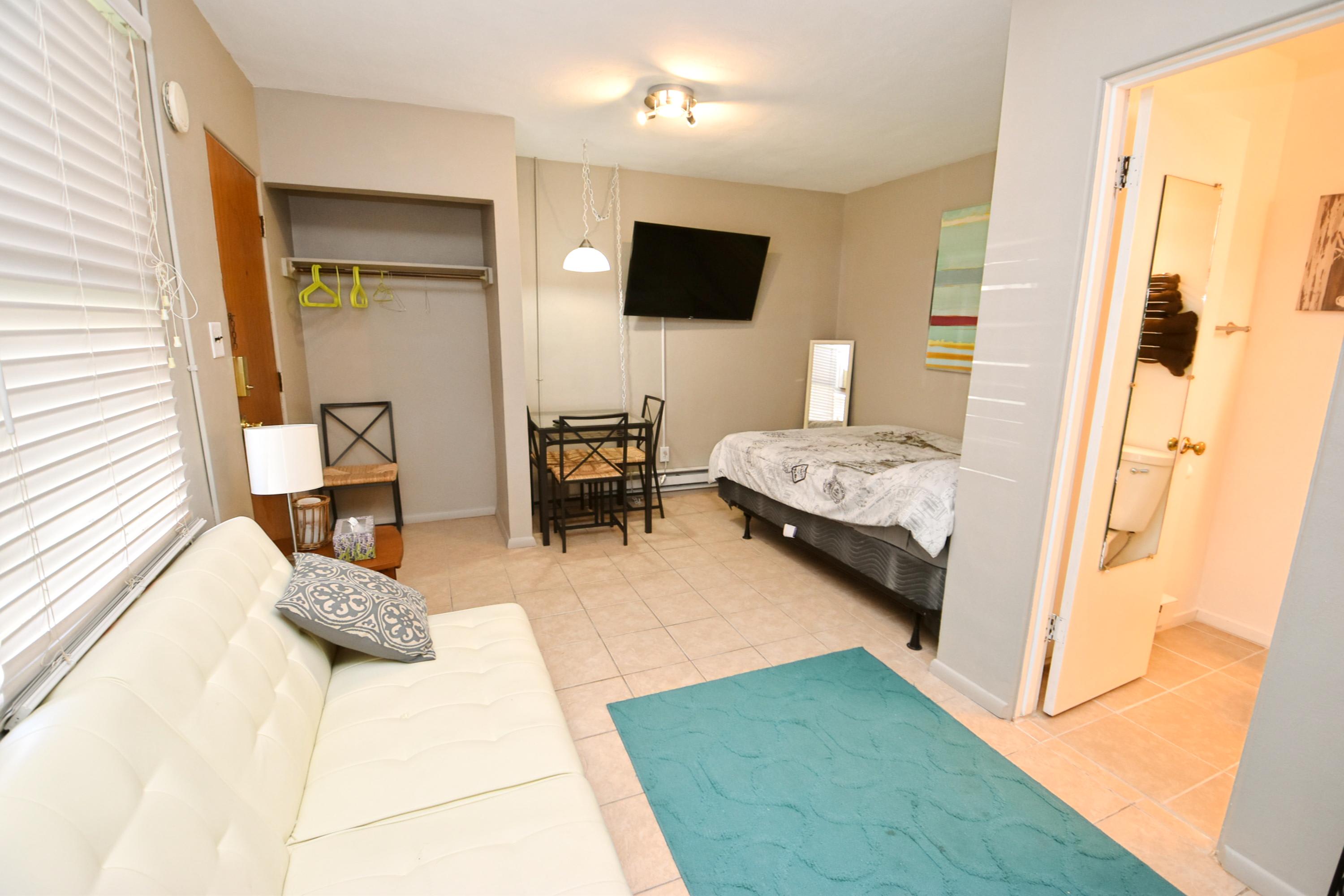 Studio apartment close to Notre Dame! 1309.1 - Picture 1