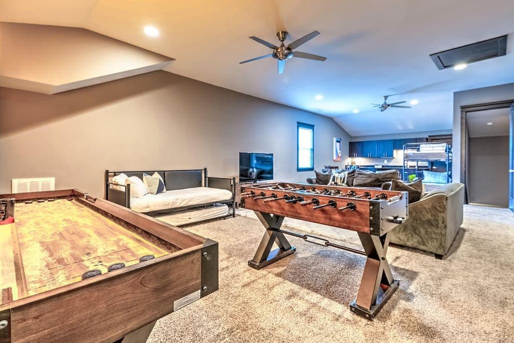 Huge Downtown Luxury Home Game Room 12 Beds — Nashville, TN — vacation rental