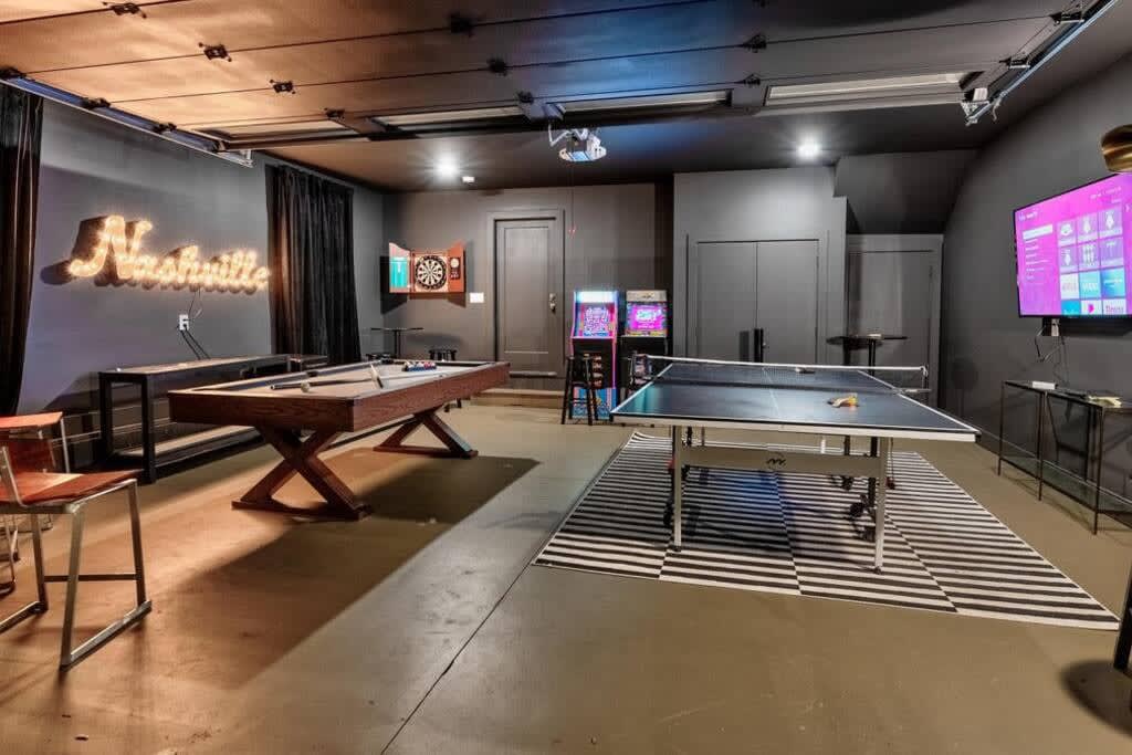 Premium Home Game Room 13 Beds — Nashville, TN — vacation rental