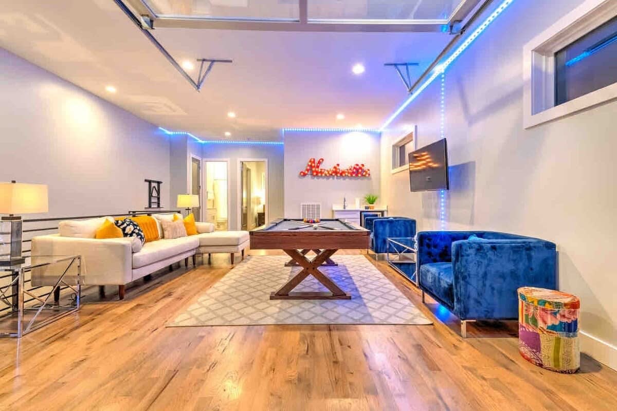 Lux Home • Walk 2 Restaurants • Rooftop — Berry Hill, TN — vacation rental