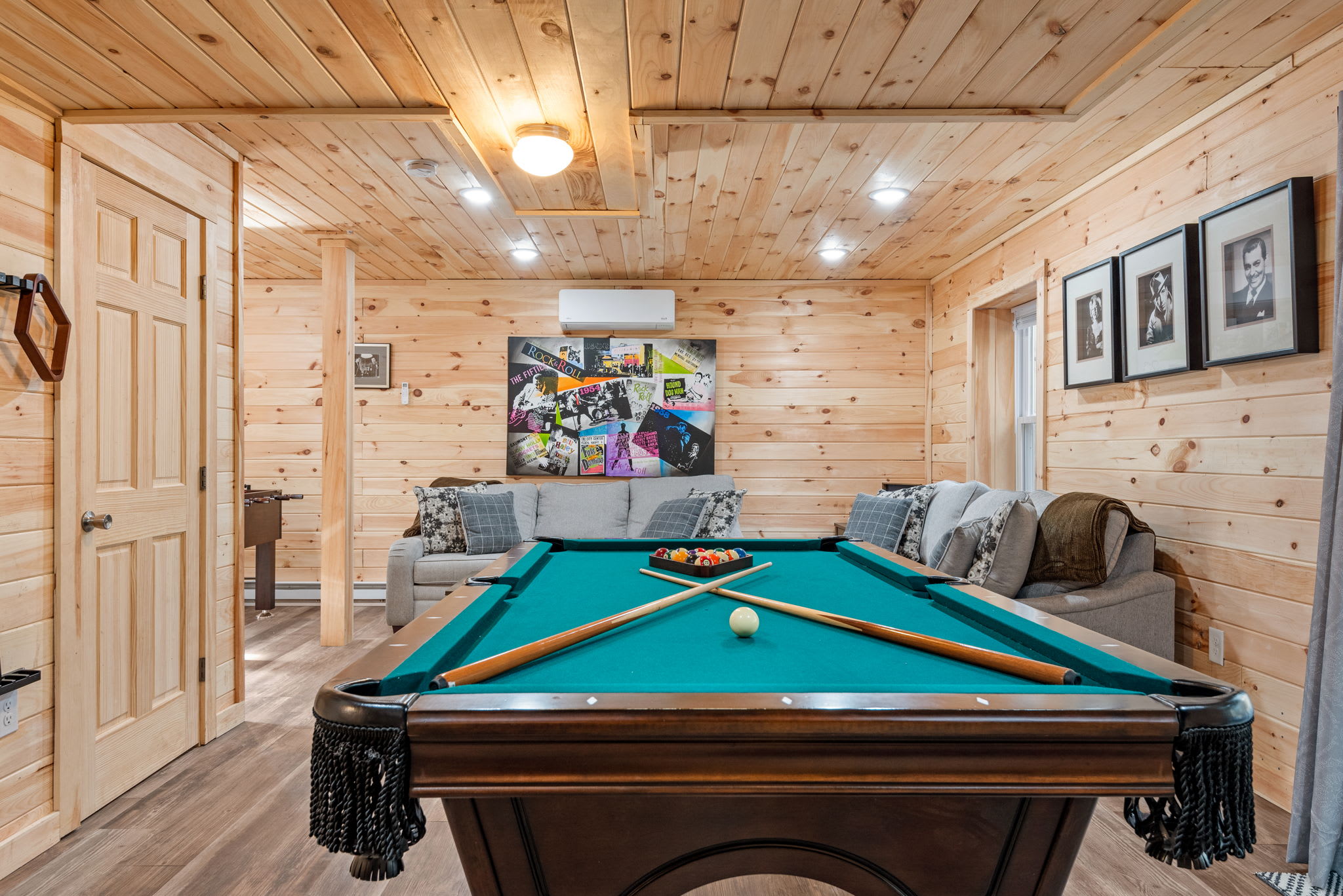 With plenty of seating, soft lighting, and games at the ready, this room is made for quality time rain or shine.
