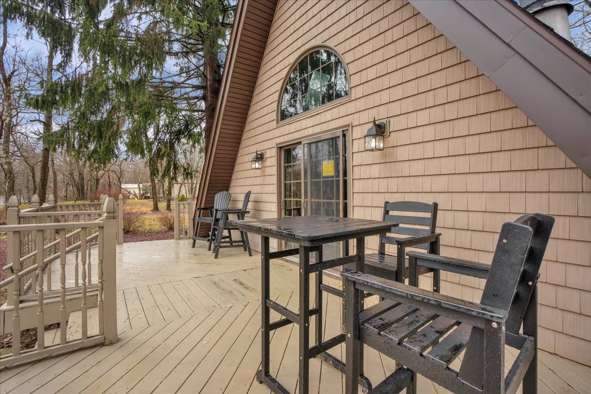 The Cedar A-Frame | Hot Tub | Firepit | Fireplace