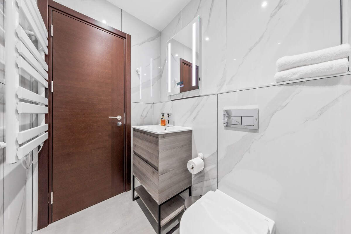 Serviced Studio Flat near London Northern Line in 48A Woodstock Road NW11 8ER - Property image 14 - VivreStays