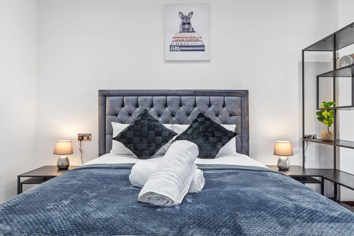 Serviced Studio Flat near London Northern Line in 48A Woodstock Road NW11 8ER - Property image 8 - VivreStays