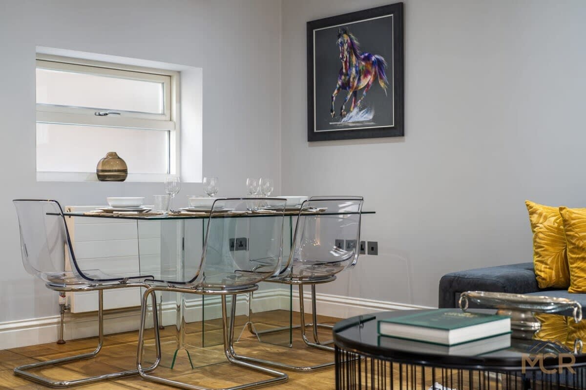 Charming Home in the heart of Mayfair in Shepherd Street W1J - Property image 19 - VivreStays