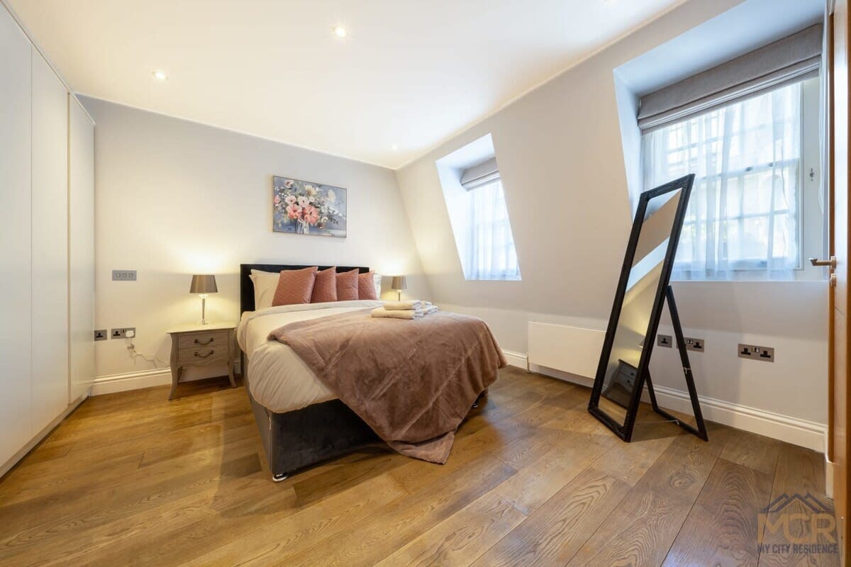 Charming Home in the heart of Mayfair in Shepherd Street W1J - Property image 7 - VivreStays