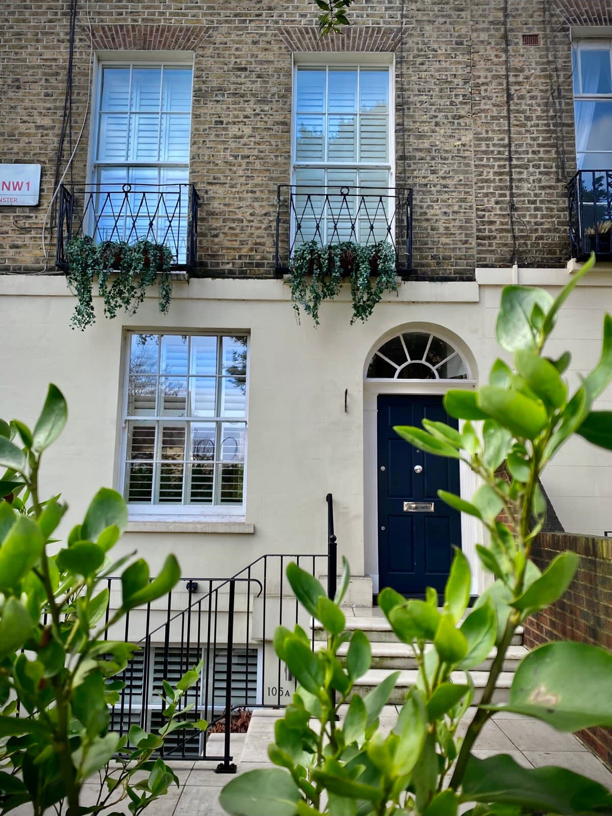 Luxury Marylebone Flat with Private Garden! in 105A Lisson Grove, Marylebone NW1 6UP - Property image 39 - VivreStays