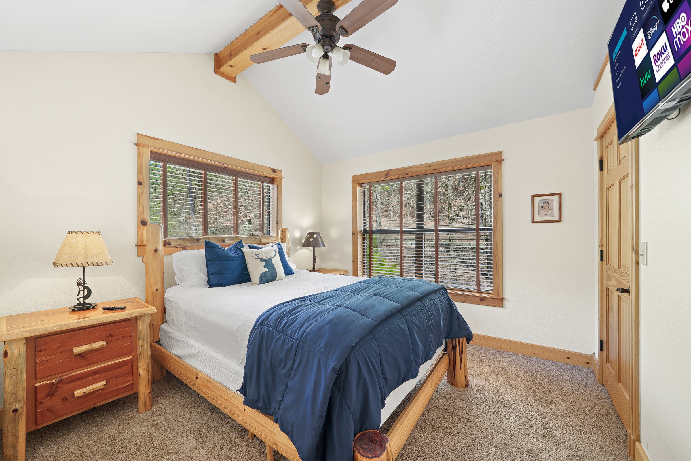 New! Creekside Cabin w/ Spa + Views, Sleeps 12!