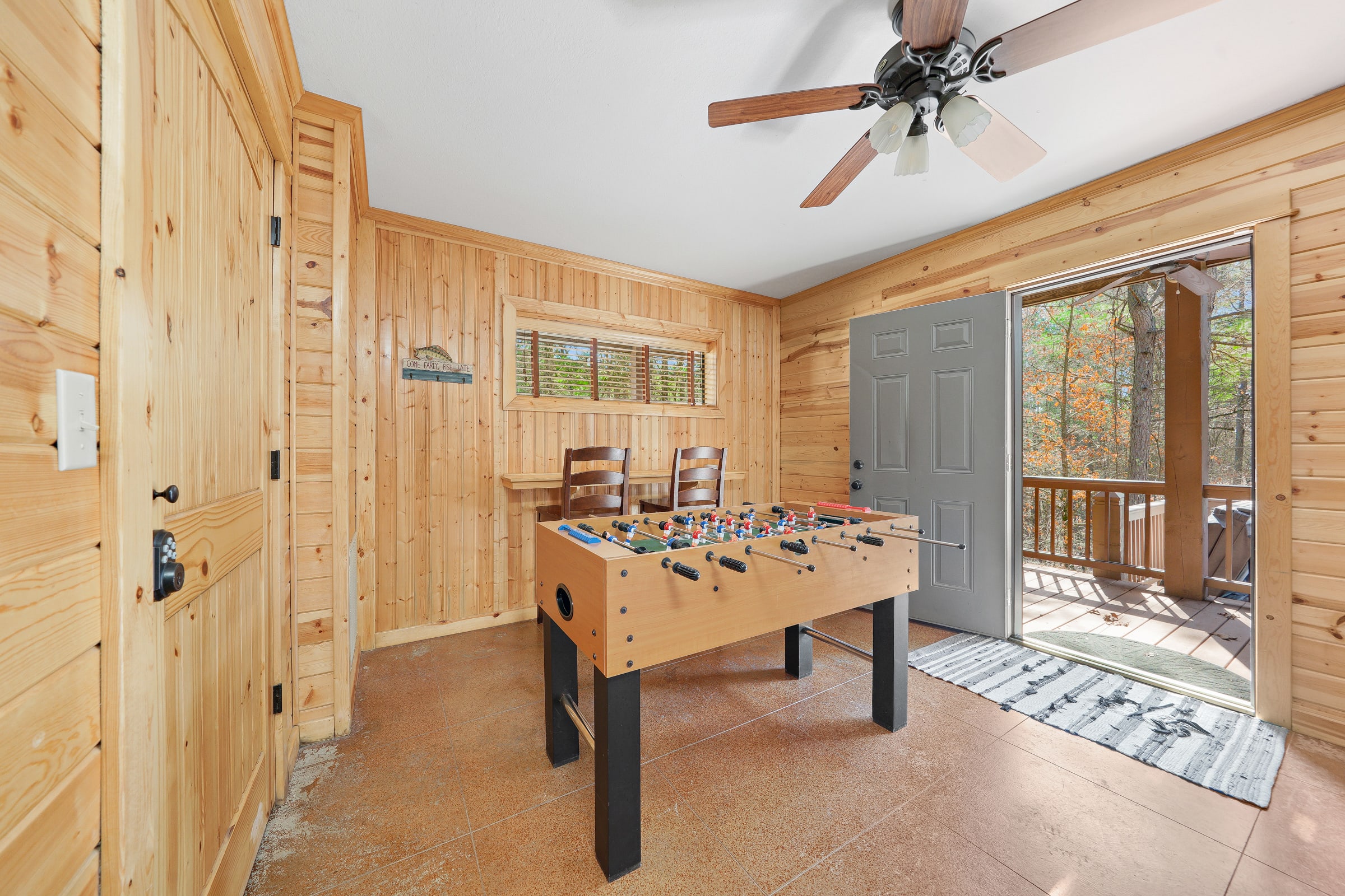 New! Creekside Cabin w/ Spa + Views, Sleeps 12!