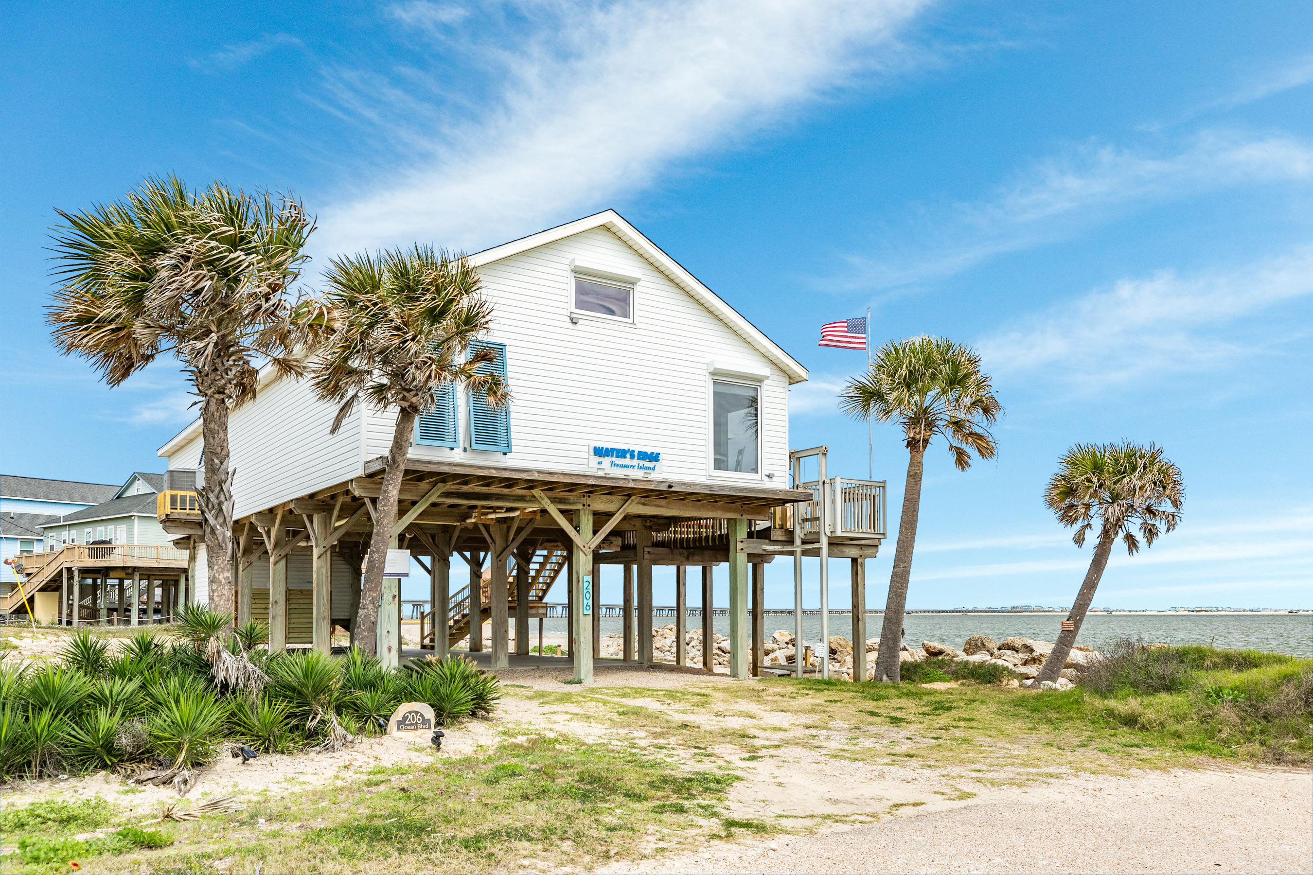 On Waters Edge Literally Direct Gulf Waterfront 2