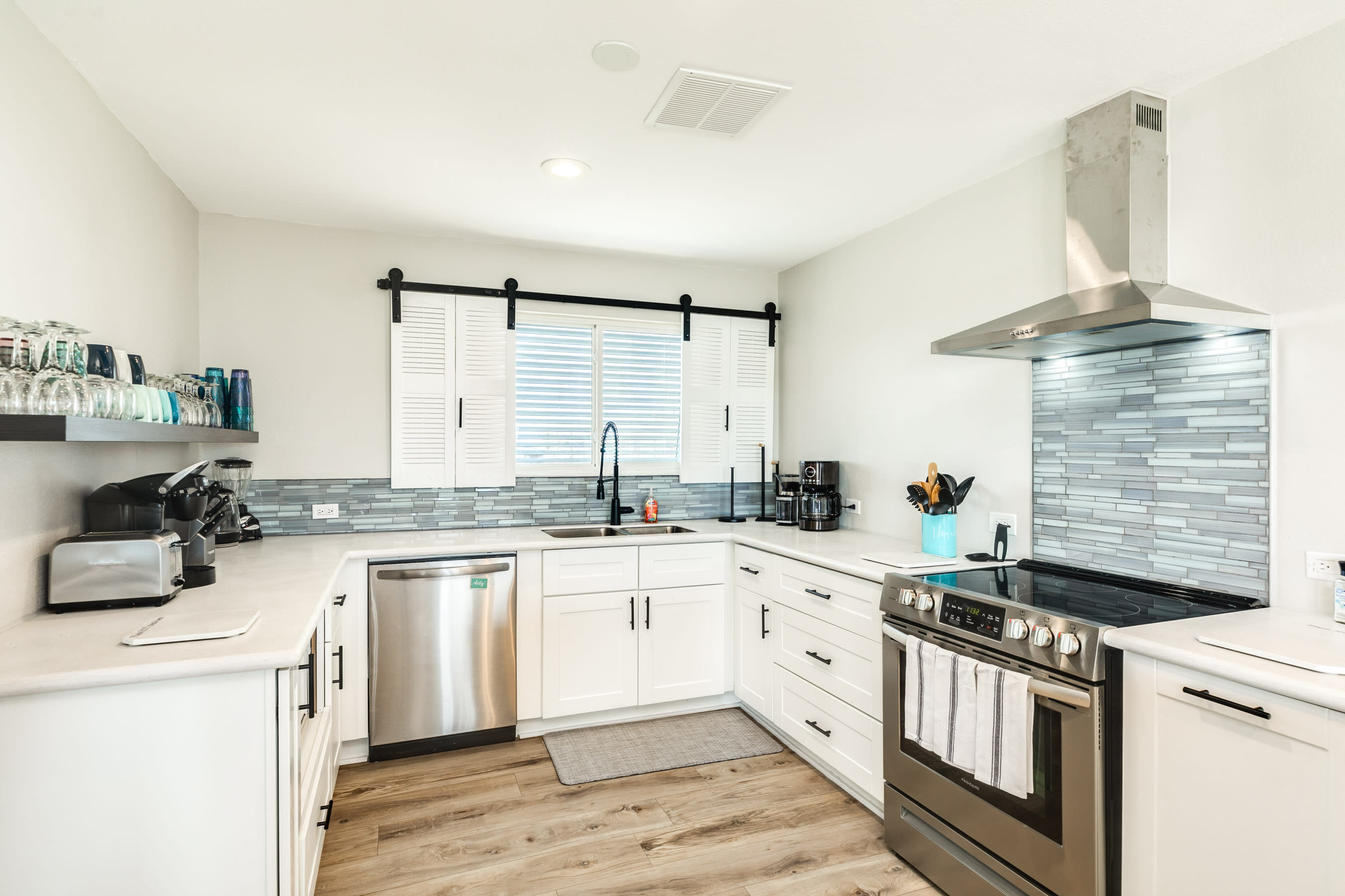 On Waters Edge Literally Direct Gulf Waterfront 8