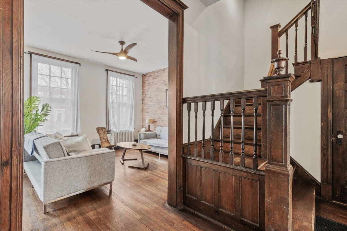 5-BR Historic Home Nestled Btw Petworth & CoHi — Washington DC, DC — vacation rental