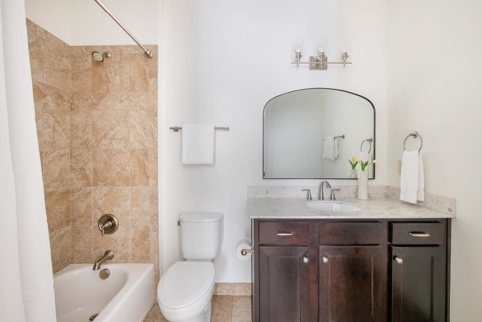 Bathroom #2: Shower/Tub Combo