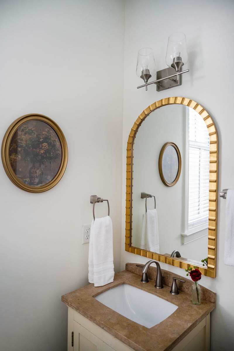 Bathroom #5: Shower/Tub Combo