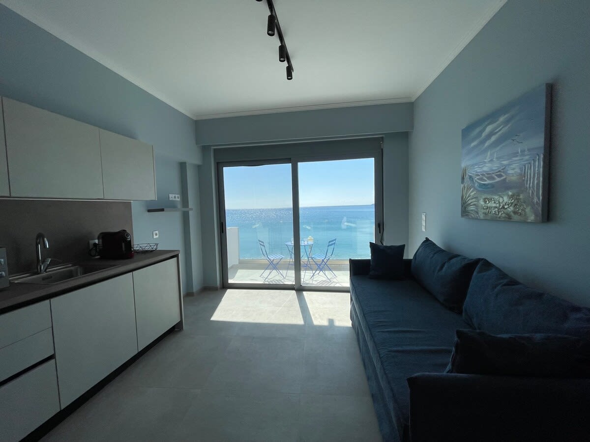 Charaki Sea Breeze Modern Studio with Sea View in Rhodes — photo 2
