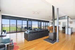 Clayton Shore Getaway — Clayton Bay, South Australia — vacation rental
