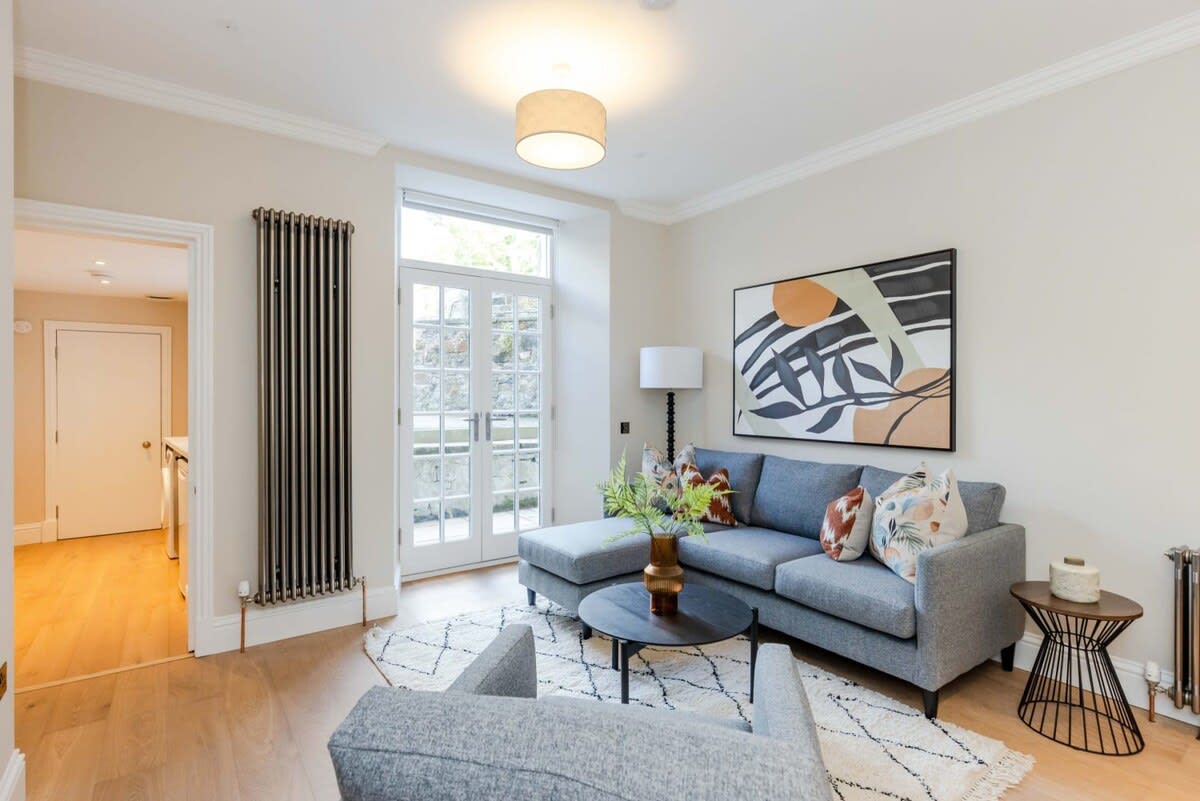 Hydra Suite - City Centre 3 Bed Luxury Apartment — Edinburgh, Scotland — vacation rental