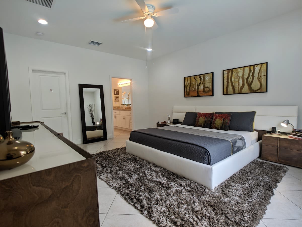 Coral Reef Villa 🌴 Private Heated Pool, Grill, Private Patio | 1.9 mi to Beach 🏖️ - Foto 35