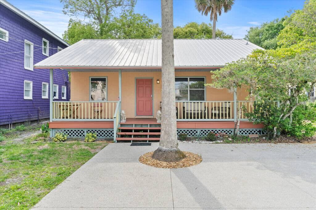 Lincolnville Cottage, Walk to St. George St in St. Augustine, FL