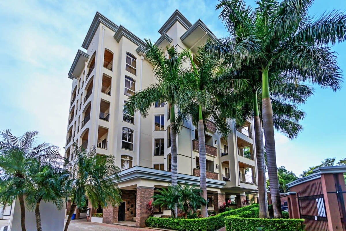 2BR Condo in Langosta: Steps to the Beach - Vacation Rental in Tamarindo, Costa Rica