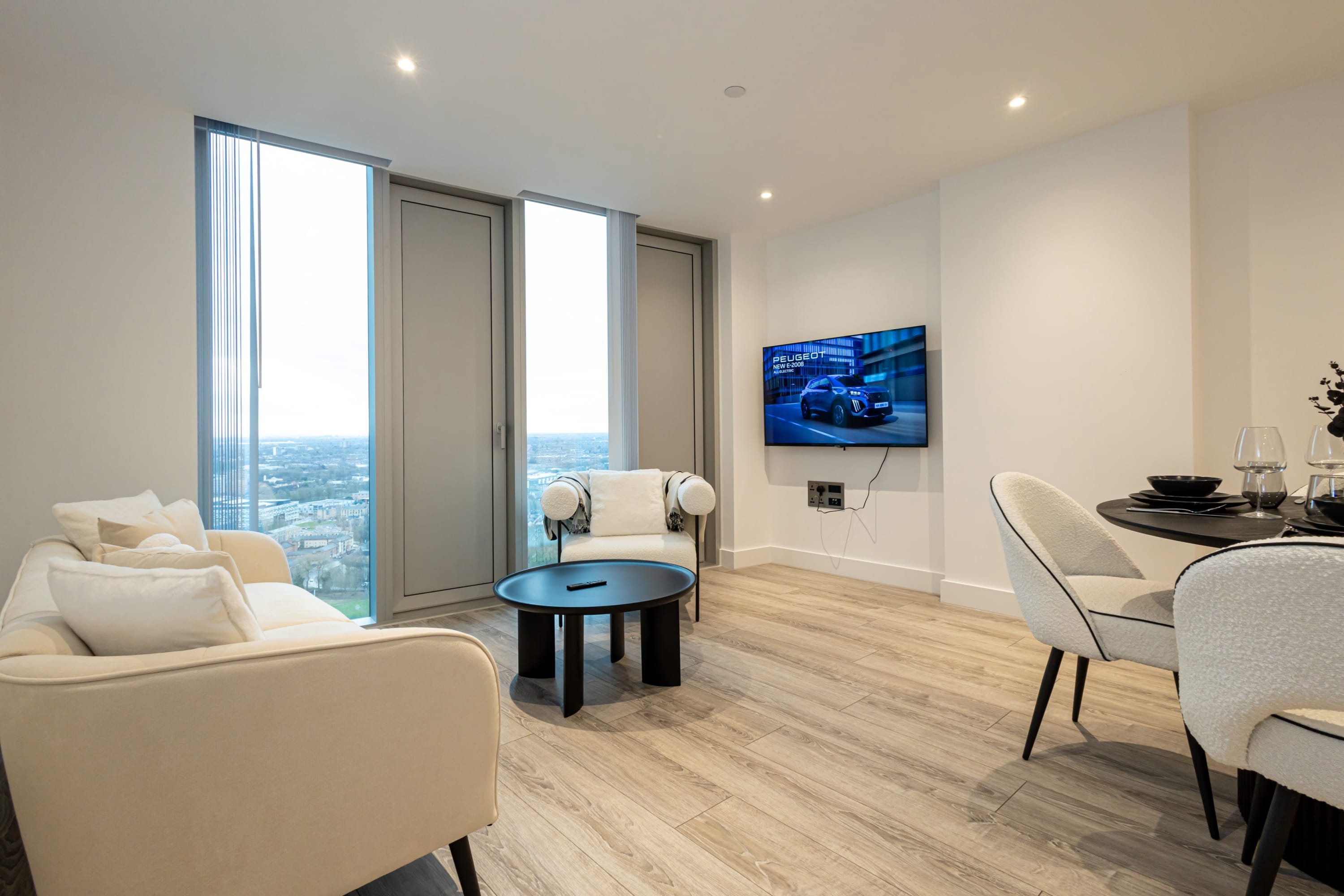 Nuvola Suite I Luxury 1BR Apartment I Sky Views - Picture 7