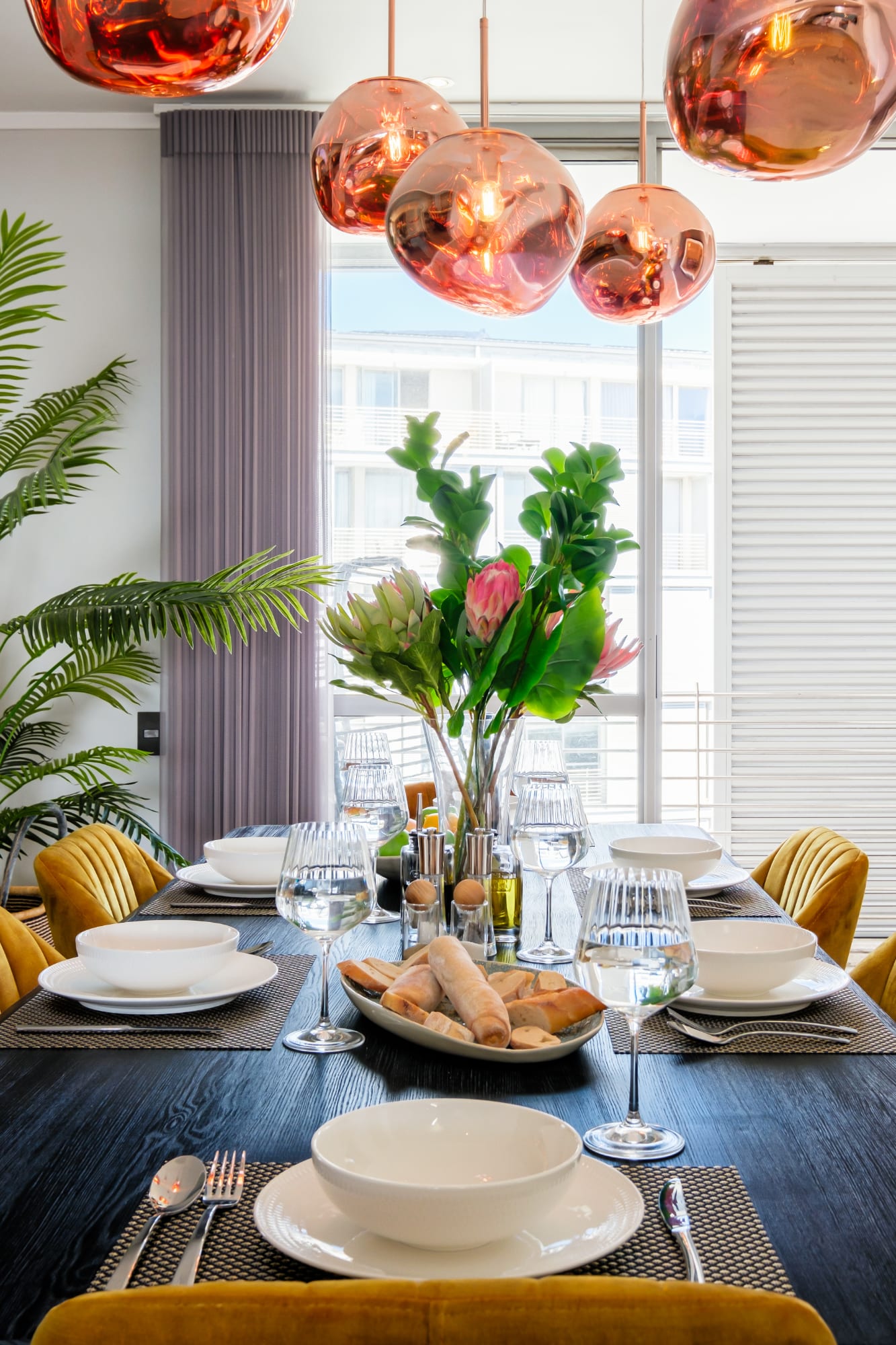 Waterfront Elegance at Harbour Bridge 413 7