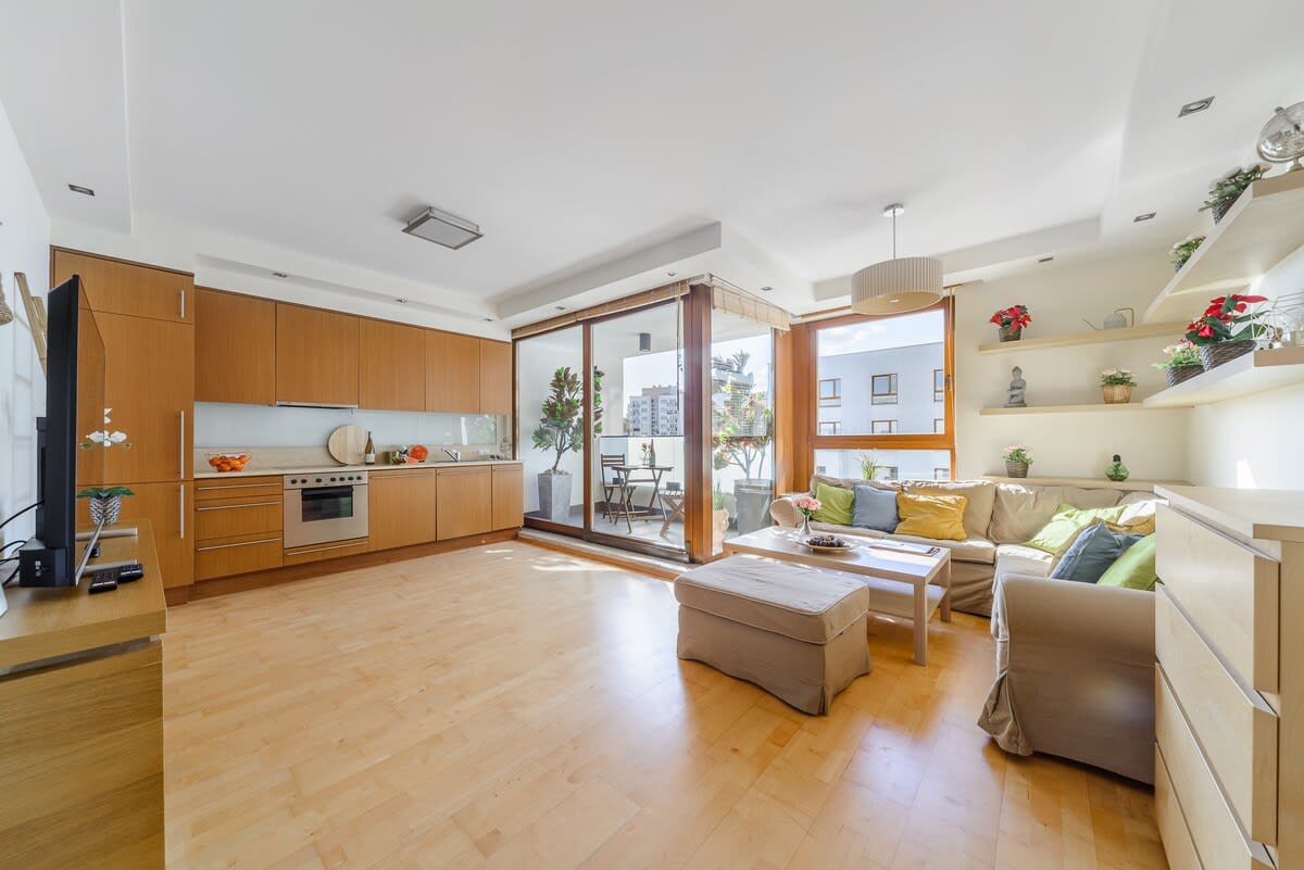 Lumina luxury 3-rooms apart in Warsaw