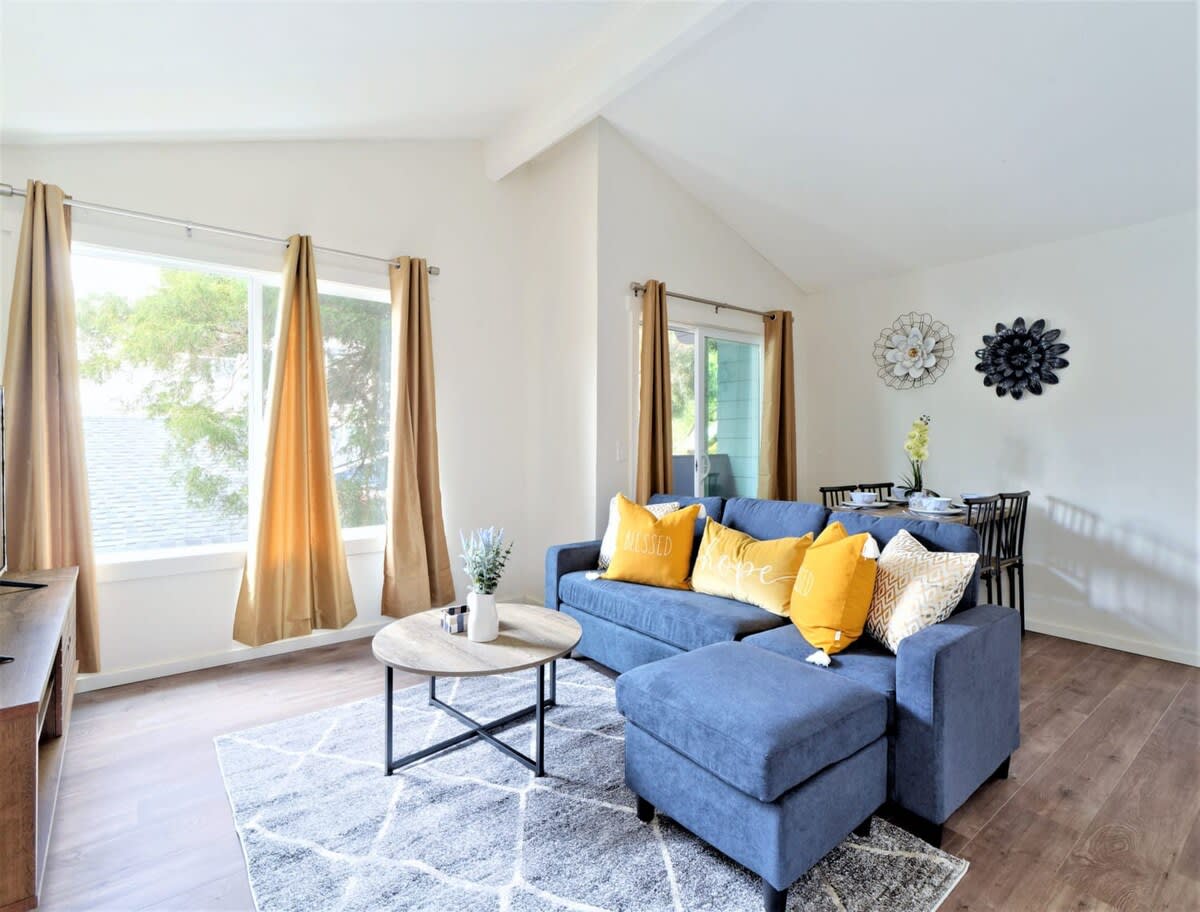 Casa Blanca 2- Private/Modern/Parking/Walk 2 Shops