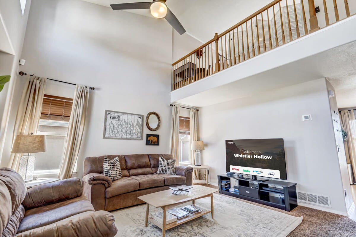 Whistler Hollow! Family Home, Bball Court, Firepit โ Colorado Springs, CO โ vacation rental