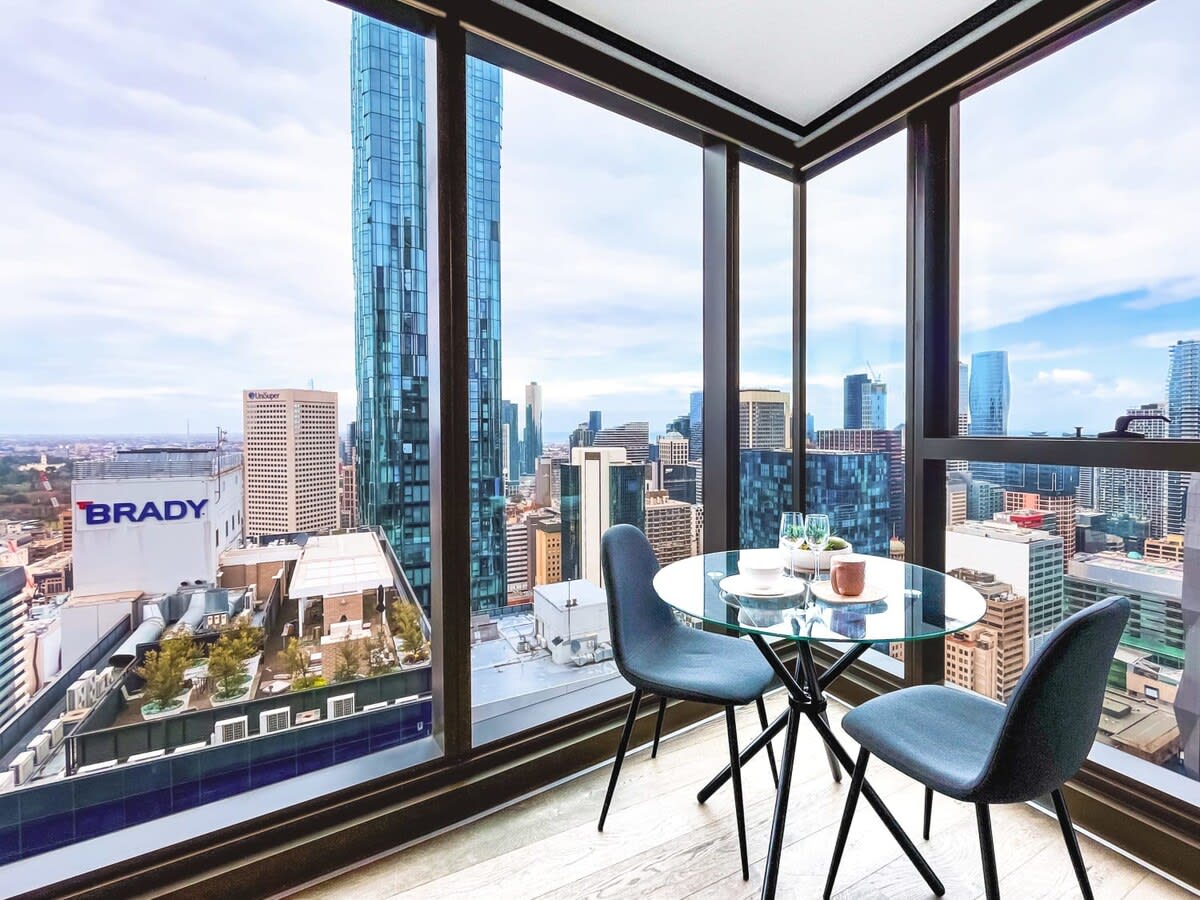 LV42 High-Rise Condo CBD Panoramic City View - Foto 1