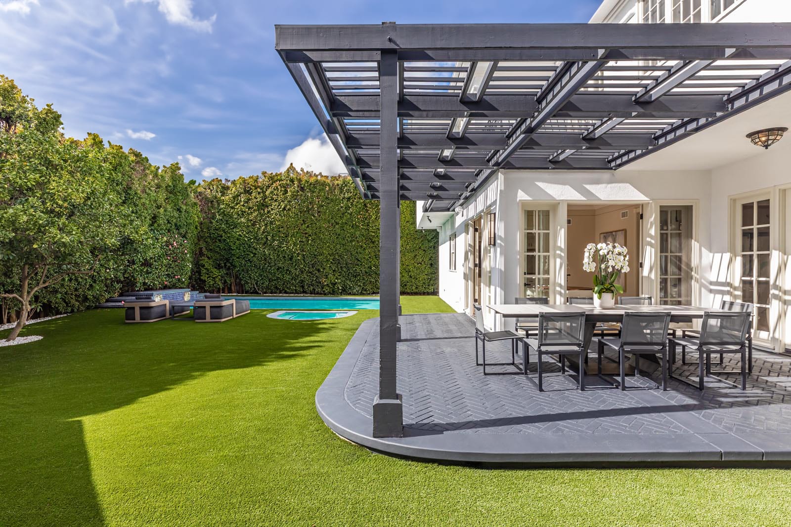 The Beverly Hills Rodeo Estate - Picture 41