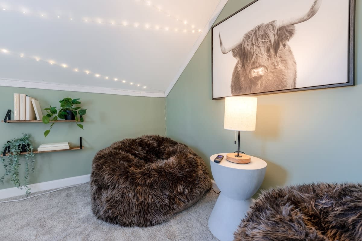 Harvest Hideaway | FirePit | Central Poco Location