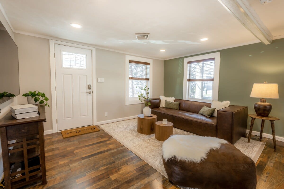 Harvest Hideaway | FirePit | Central Poco Location