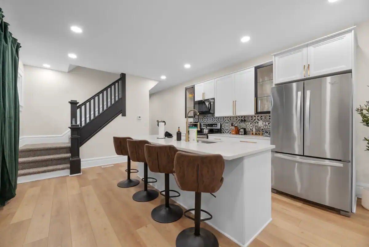 Inviting 7 Bed Home with Hot Tub and Fire Pit