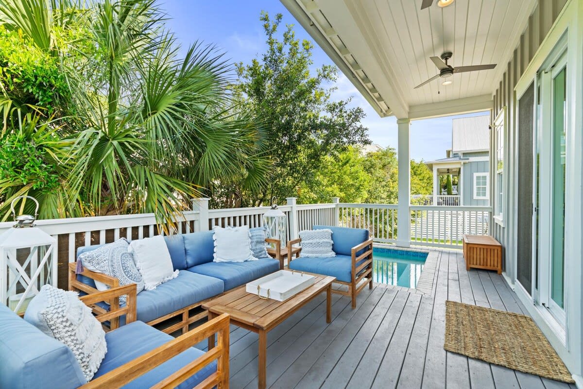 L'Aquila on 30A at Dune Side in Blue Mountain Beach