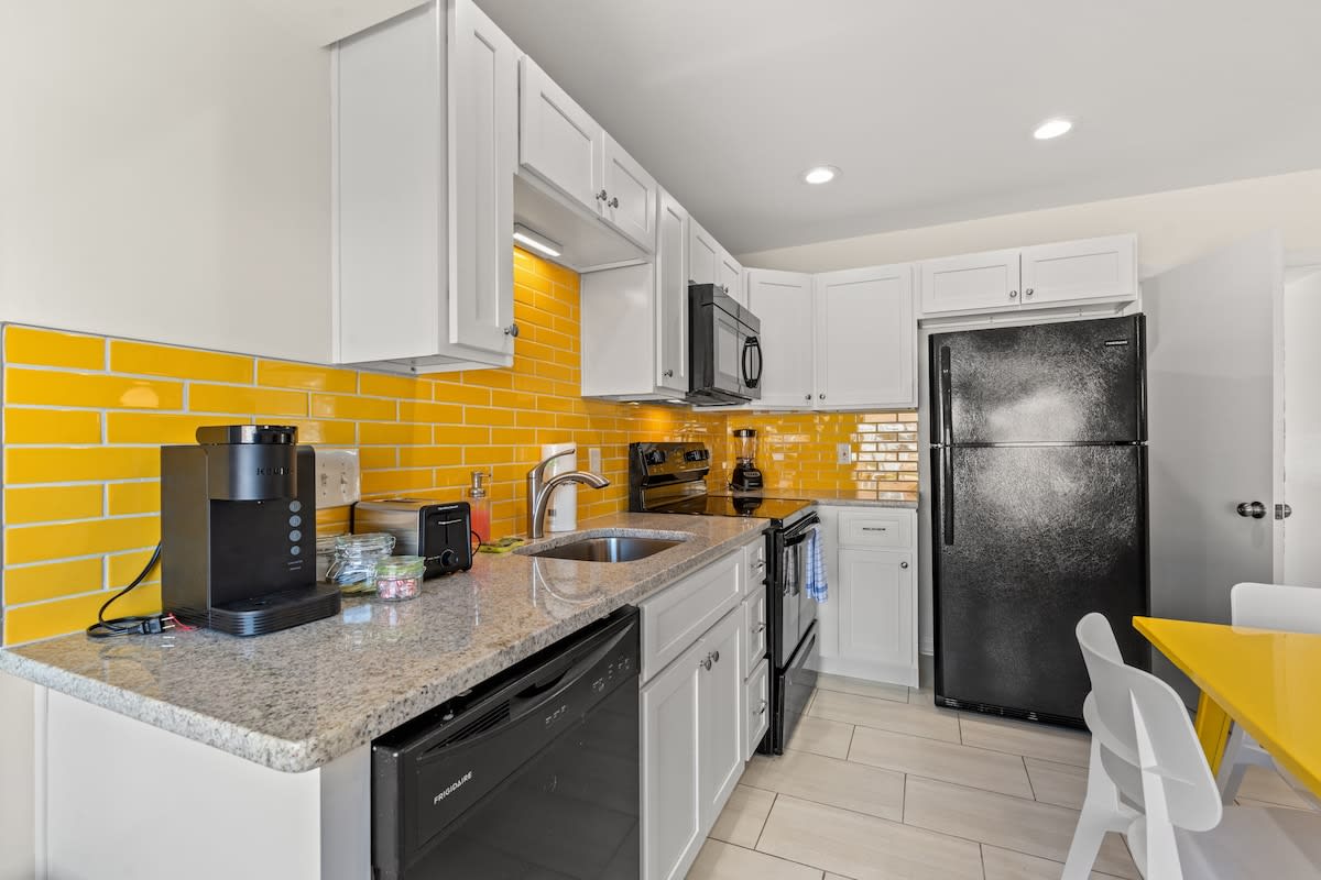 Listing image 9