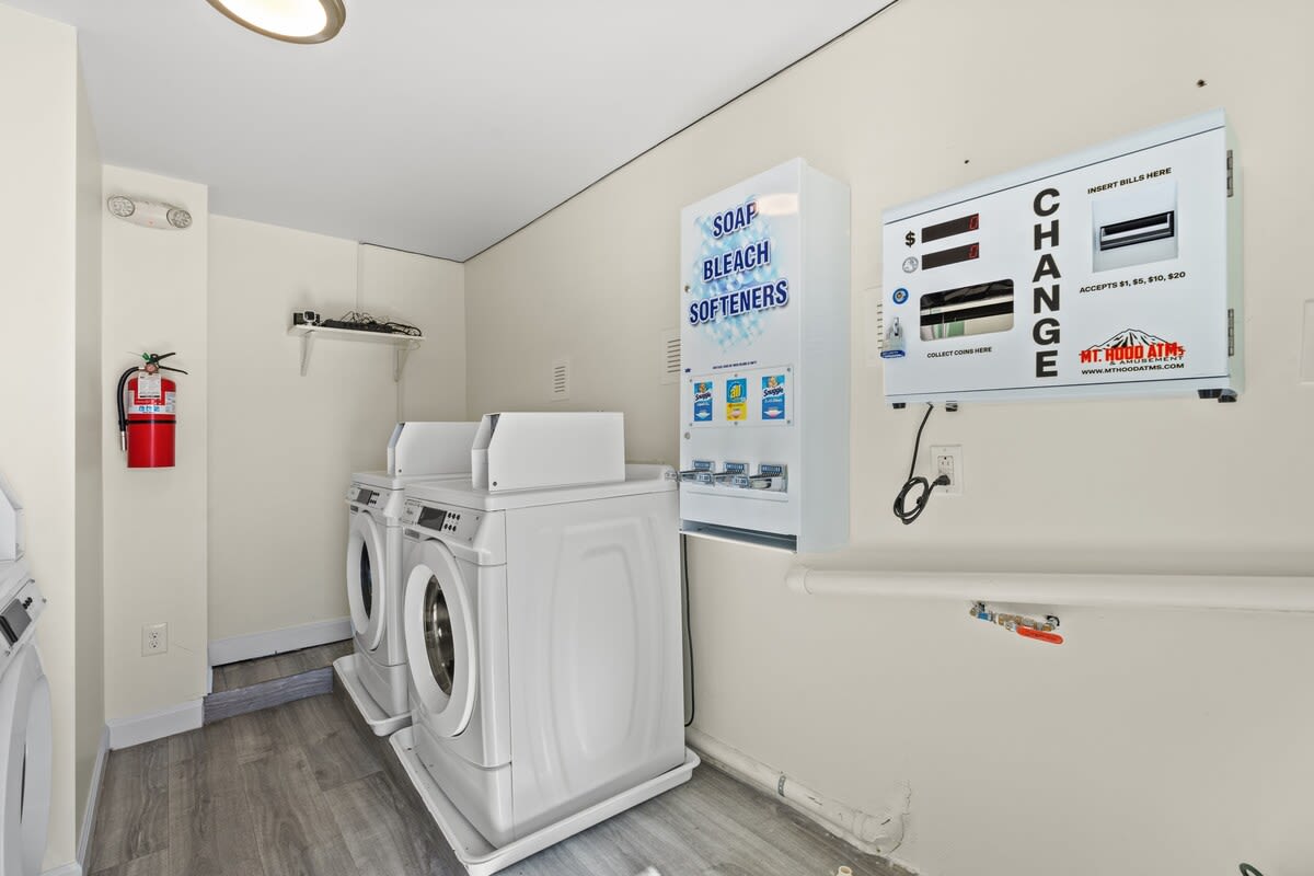 Listing image 22