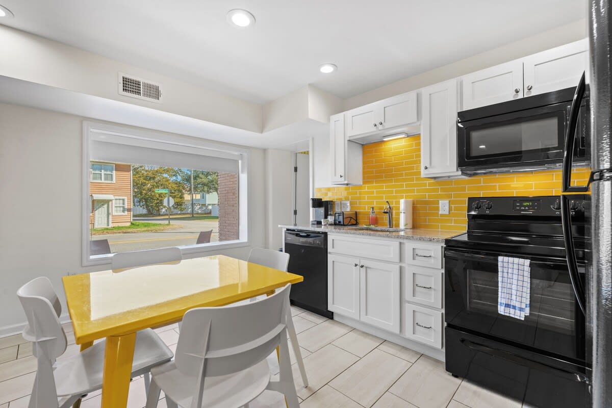 Listing image 7